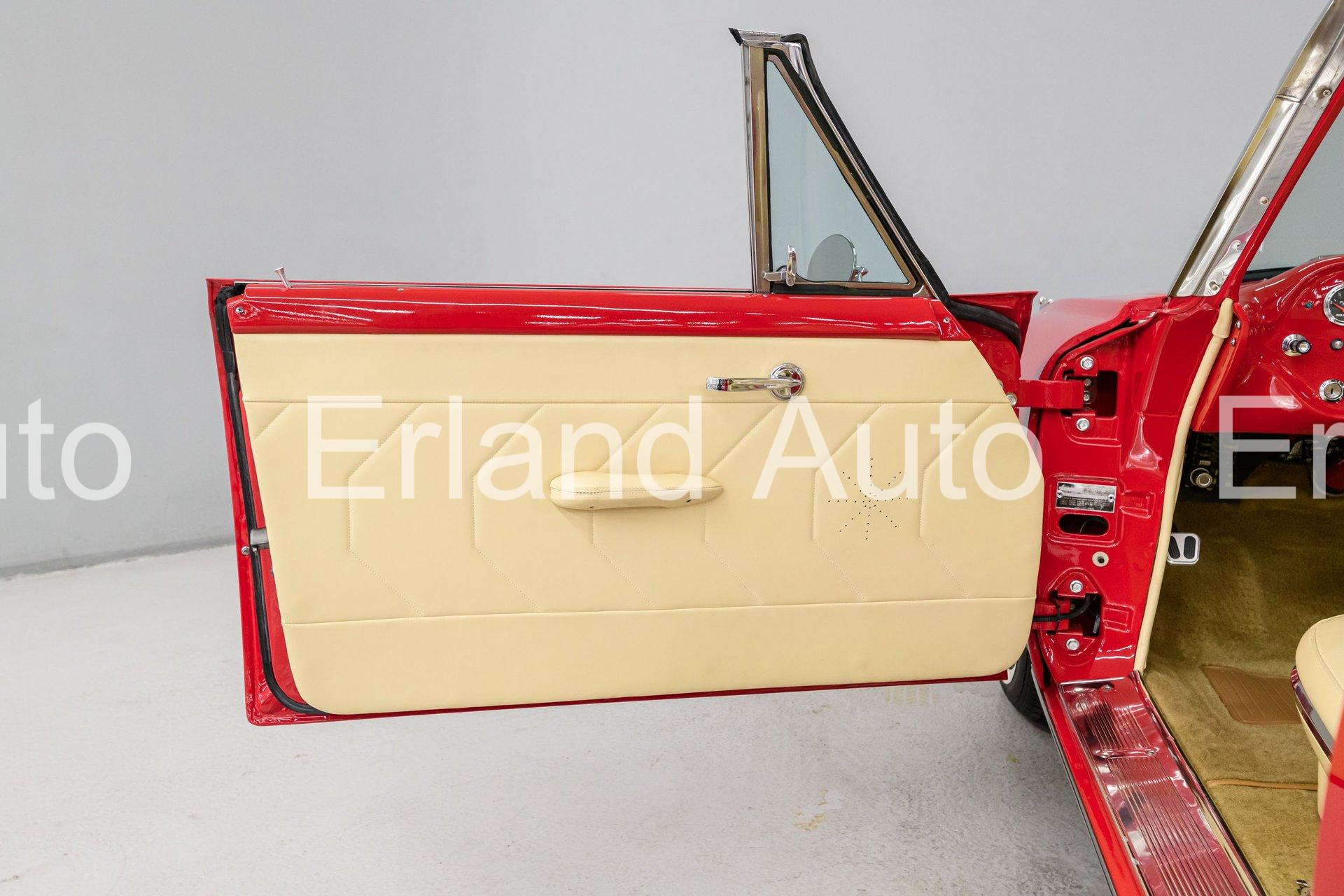 1961 Ford Galaxie 500 Sunliner