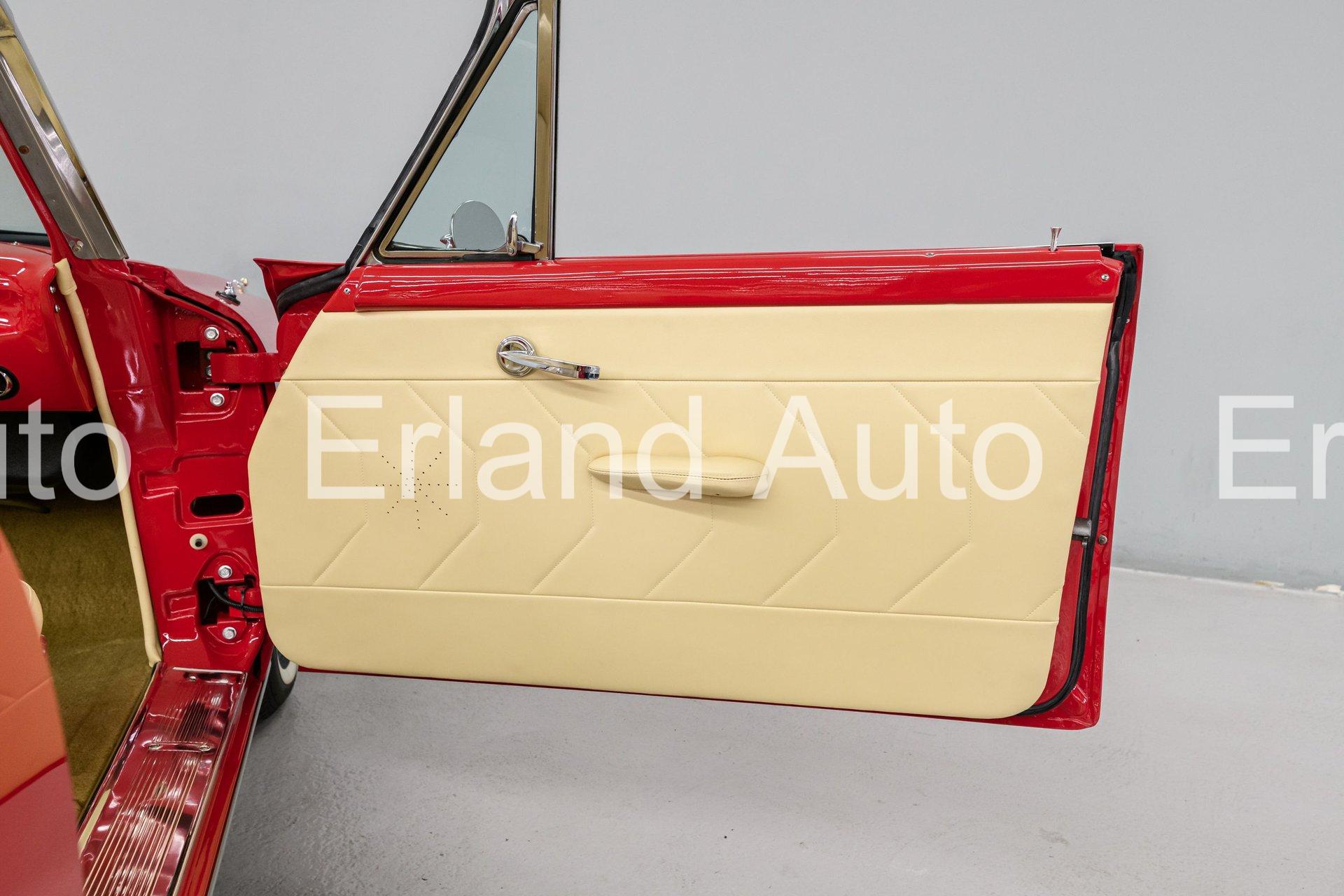 1961 Ford Galaxie 500 Sunliner