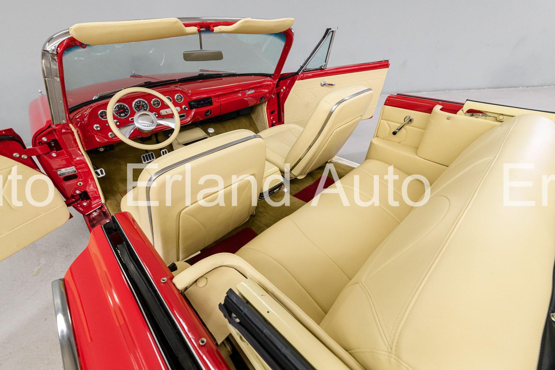 1961 Ford Galaxie 500 Sunliner