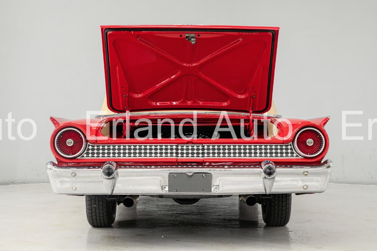 1961 Ford Galaxie 500 Sunliner